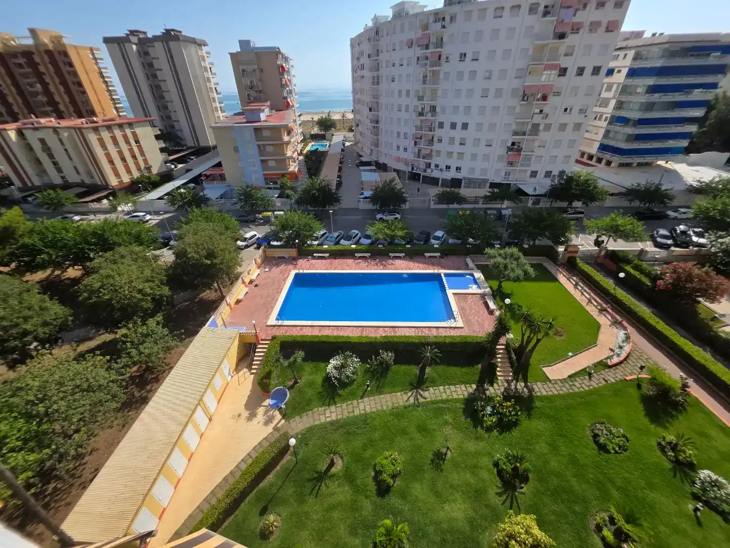 Schwimmbecken von Wohnung zur Miete in Gandia mit Klimaanlage, Schwimmbad und Möbliert