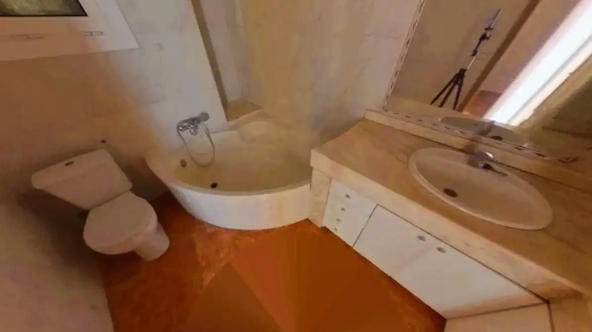 Bathroom of Flat for sale in Cornellà de Llobregat