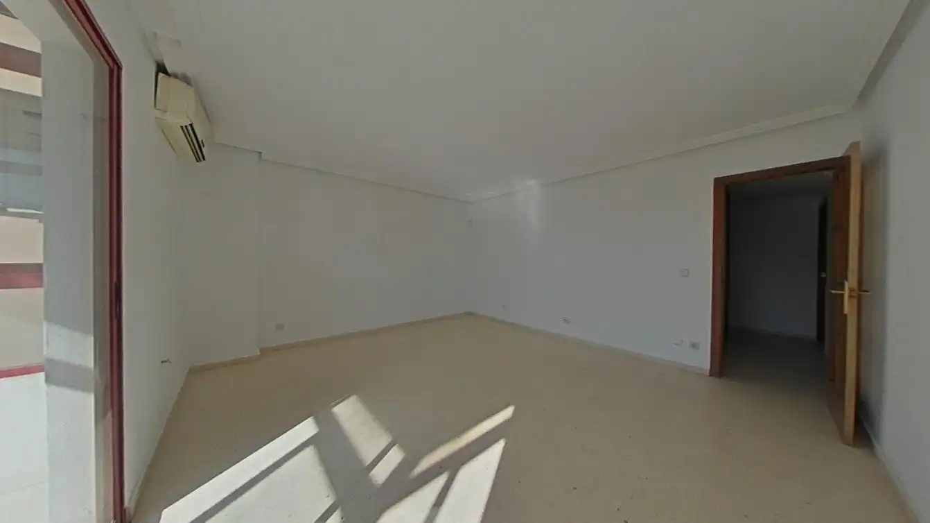 Sala d'estar de Pis en venda en Alicante / Alacant amb Aire condicionat i Piscina