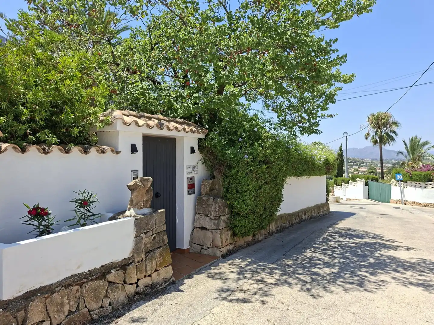 Exterior view of Houses for sale in Dénia