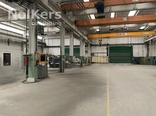 Nave industrial de alquiler en Barcelona con Alarma