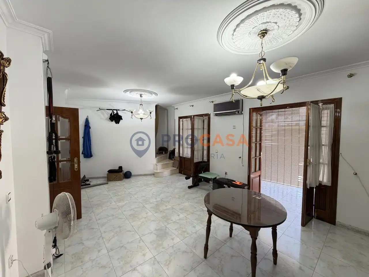 Buildings for sale in Montellano