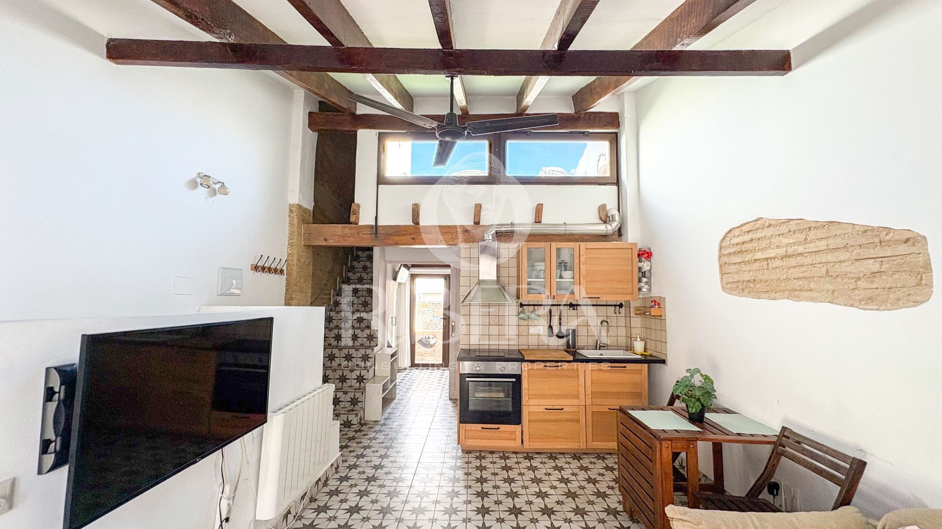 Kitchen of Attic to rent in  Valencia Capital  with Air Conditioner, Heating and Terrace