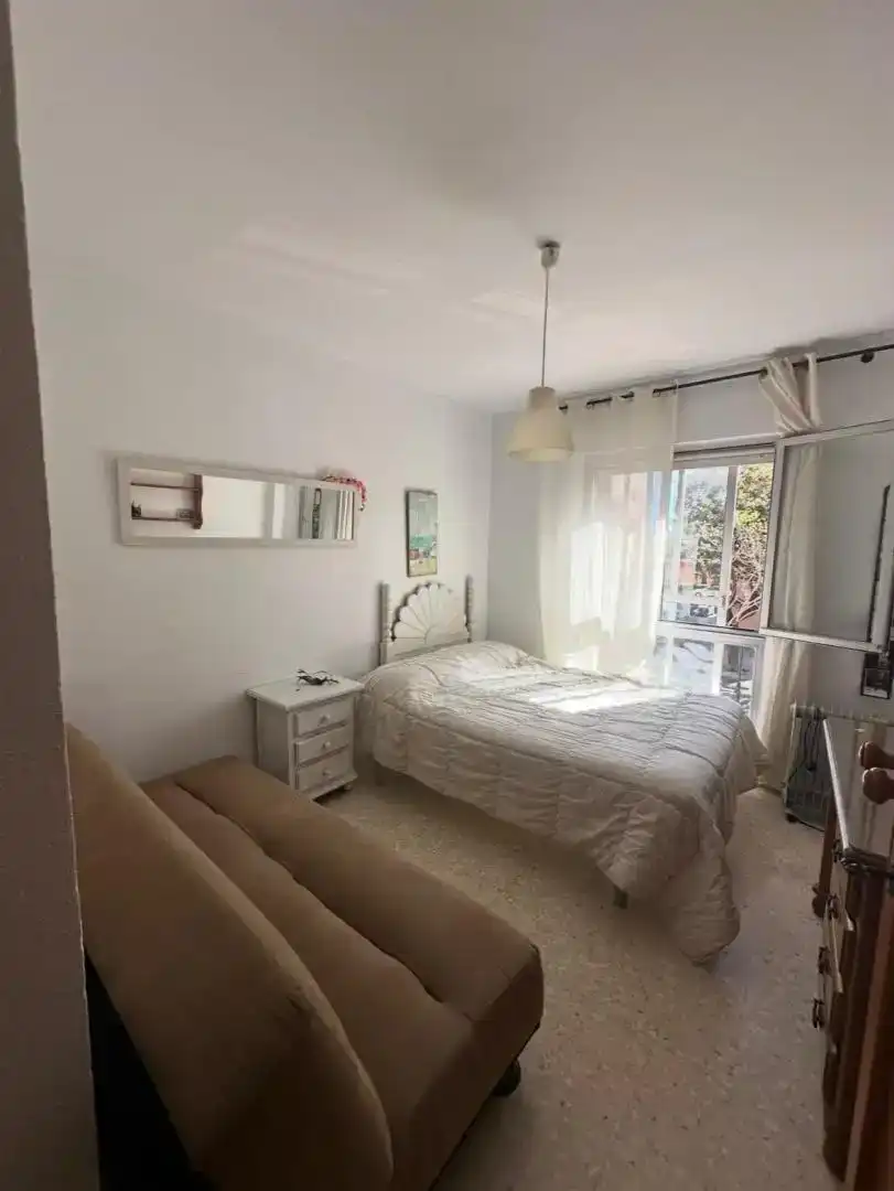 Schlafzimmer von Maisonette zur Miete in La Línea de la Concepción mit Möbliert