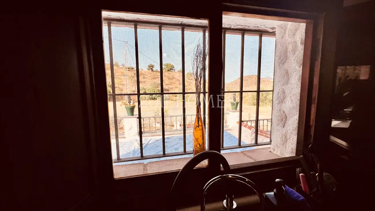 Finca rústica en venda en Almogía amb Jardí privat, Terrassa i Piscina
