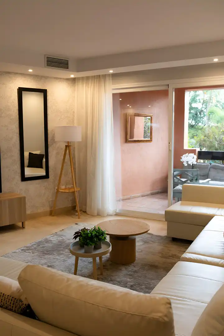 Home with pool for sale in Milla de Oro, imagen 2