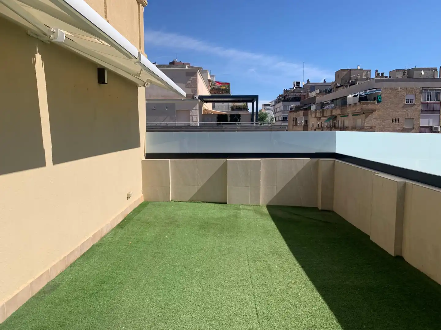 Terrace of Attic for rent in Madrid  with Air Conditioner, Heating and Parquet flooring