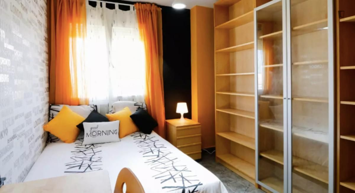 Apartment to share in Espartales