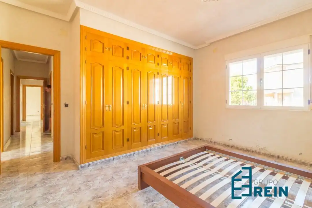 Chalet con jardín en venta en LARGO CABALLERO 1, imagen 39