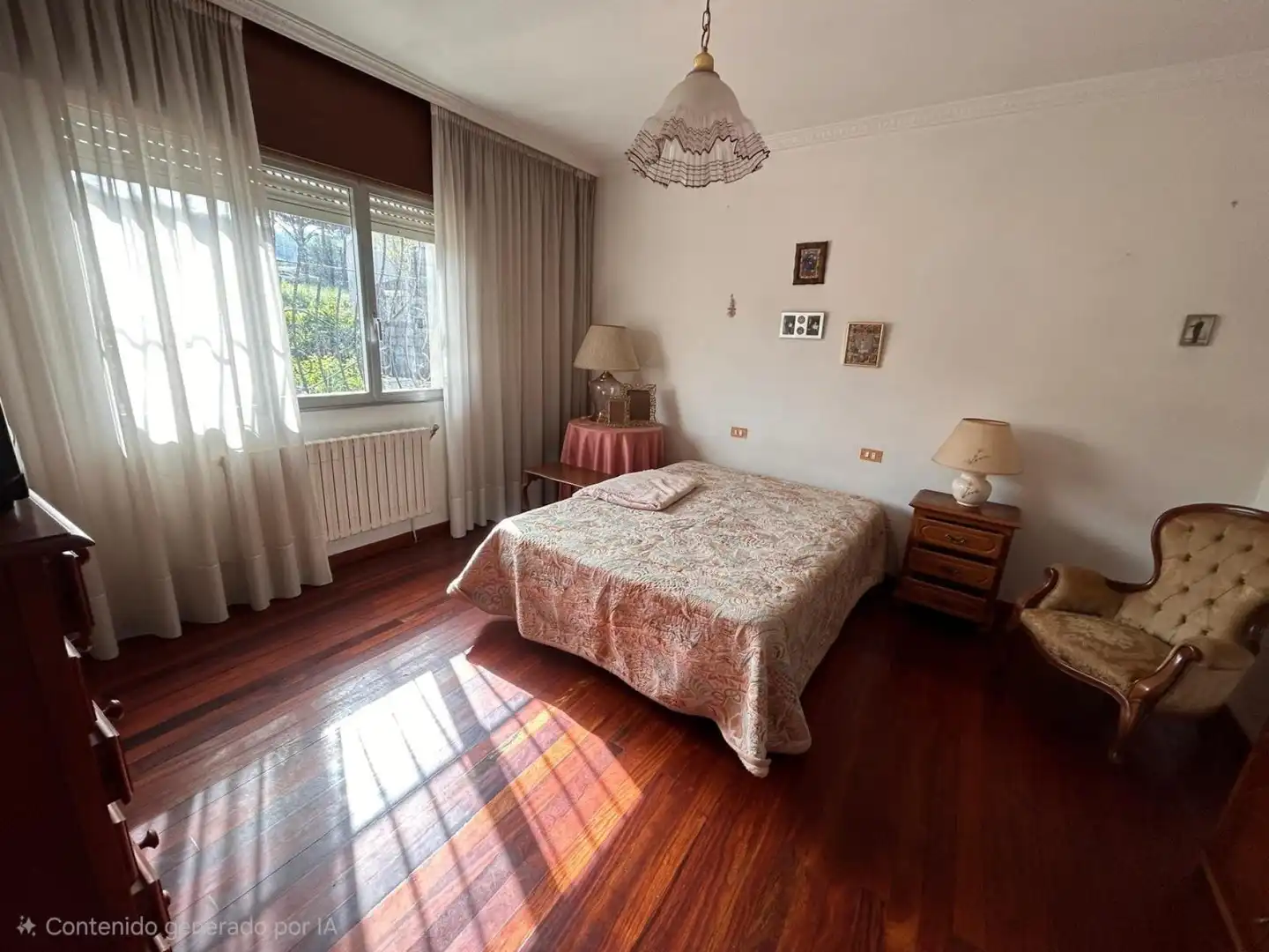 Habitación de Casa adosada en venta en Poio con Calefacción y Balcón