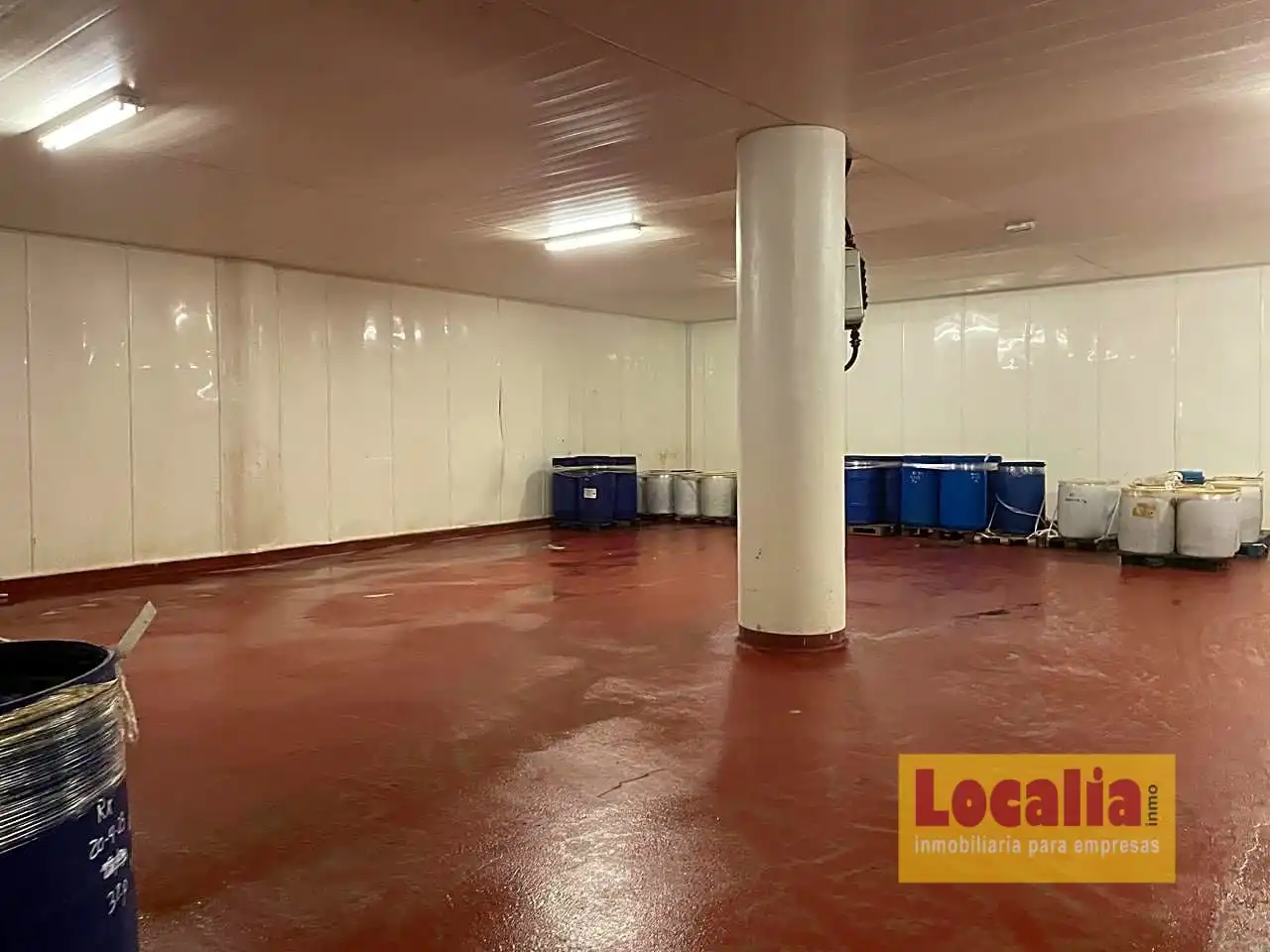 Nave industrial en venta en Laredo