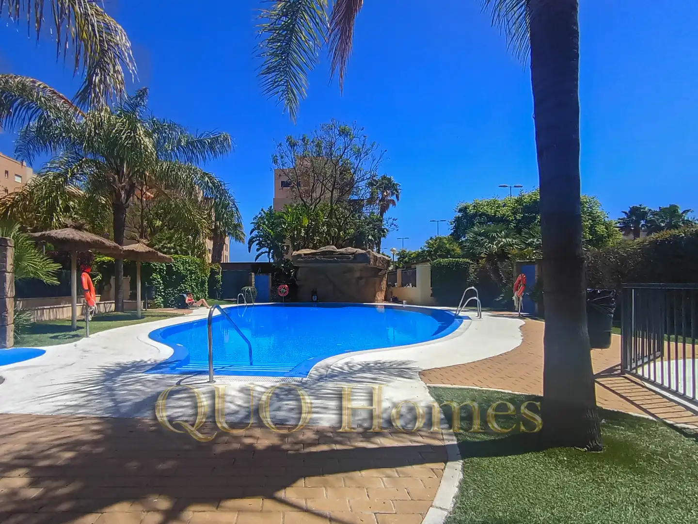 Swimming pool of Flat for sale in Jerez de la Frontera  with Air Conditioner, Heating and Private garden