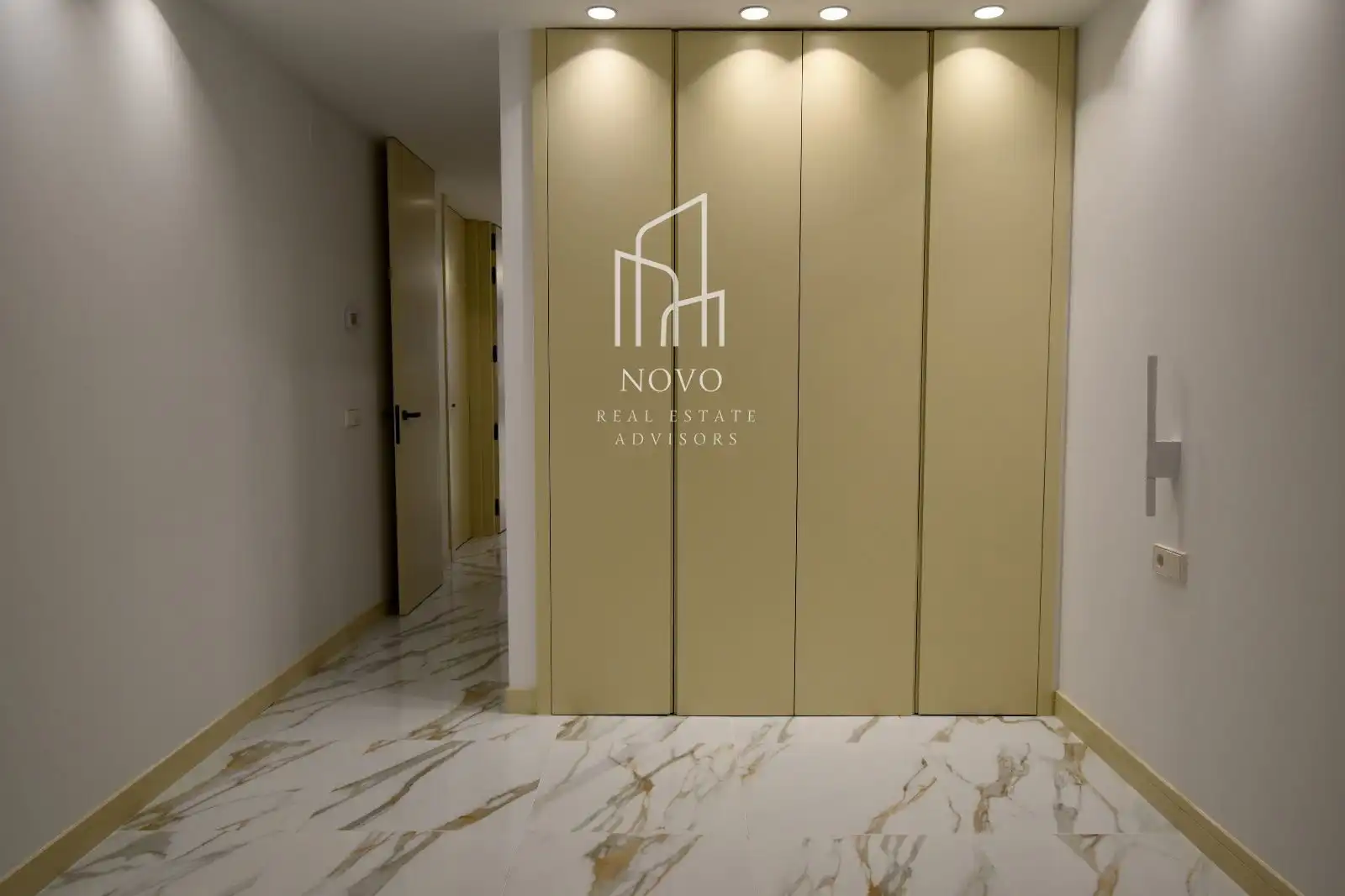 Piso en venta en Madrid con Calefacción, Horno y Lavadora