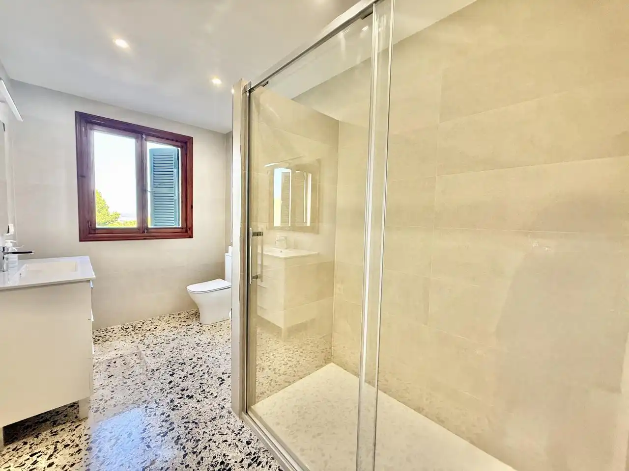 Baño de Casa o chalet de alquiler en Esporles con Aire acondicionado, Jardín privado y Terraza