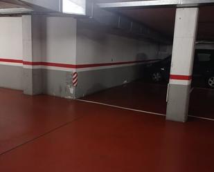 Parkplatz von Garage miete in Miño