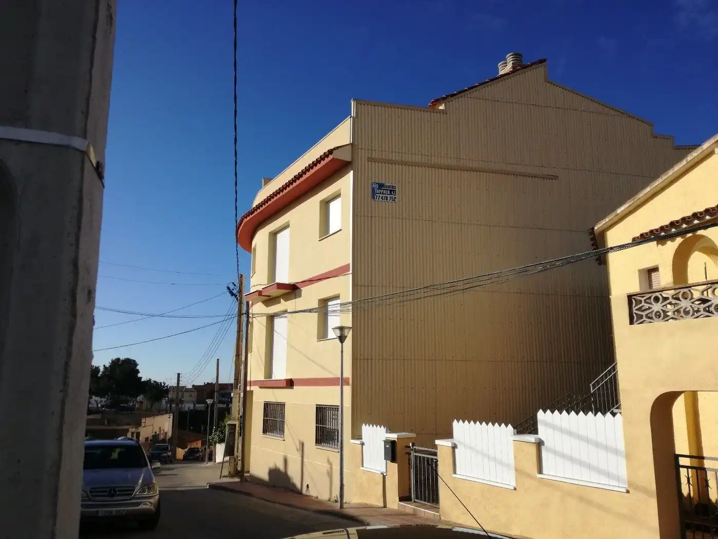 Vista exterior de Pis en venda en Roda de Berà amb Calefacció i Traster