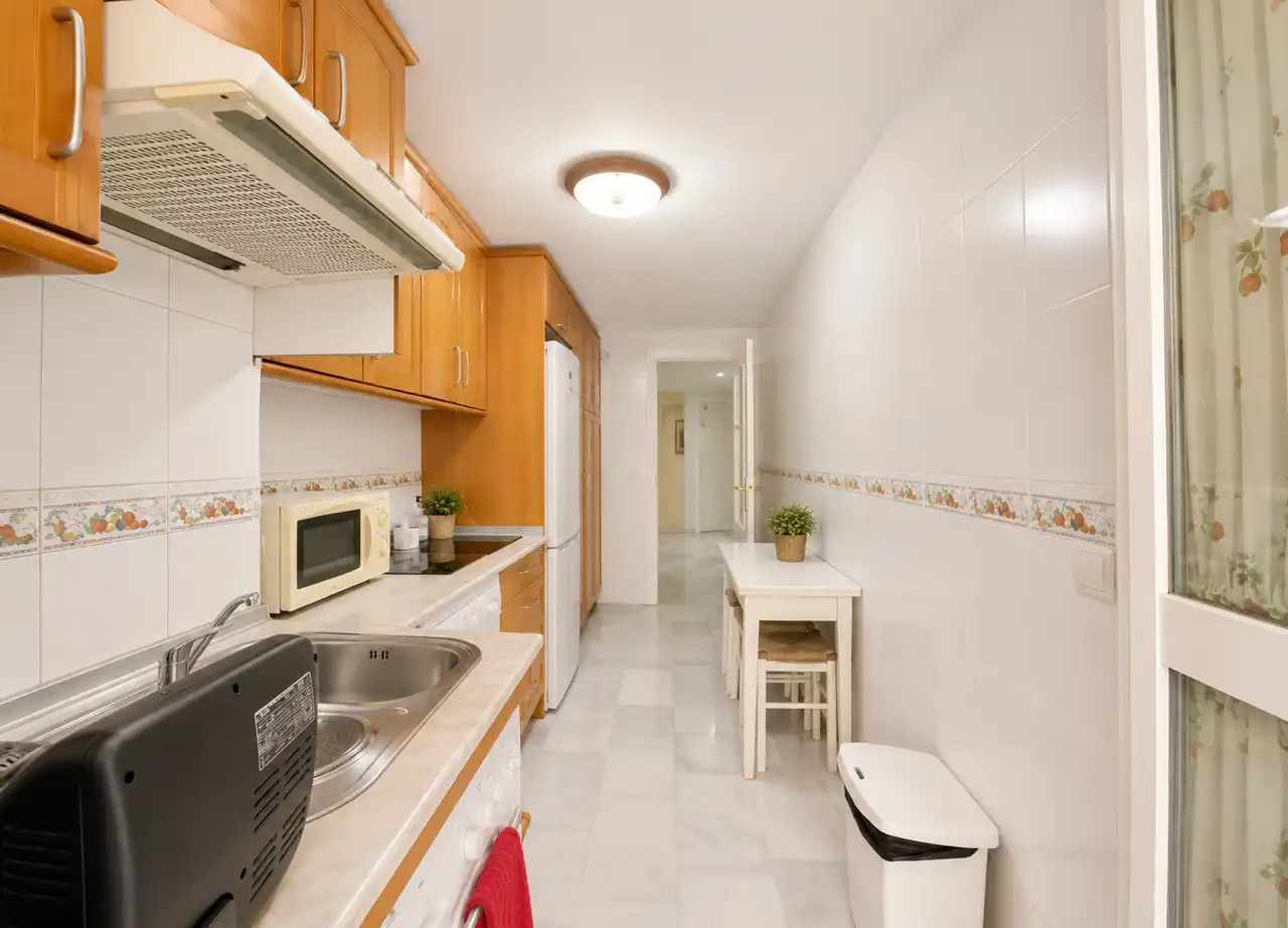 Cocina de Piso en venta en Marbella con Aire acondicionado, Terraza y Amueblado
