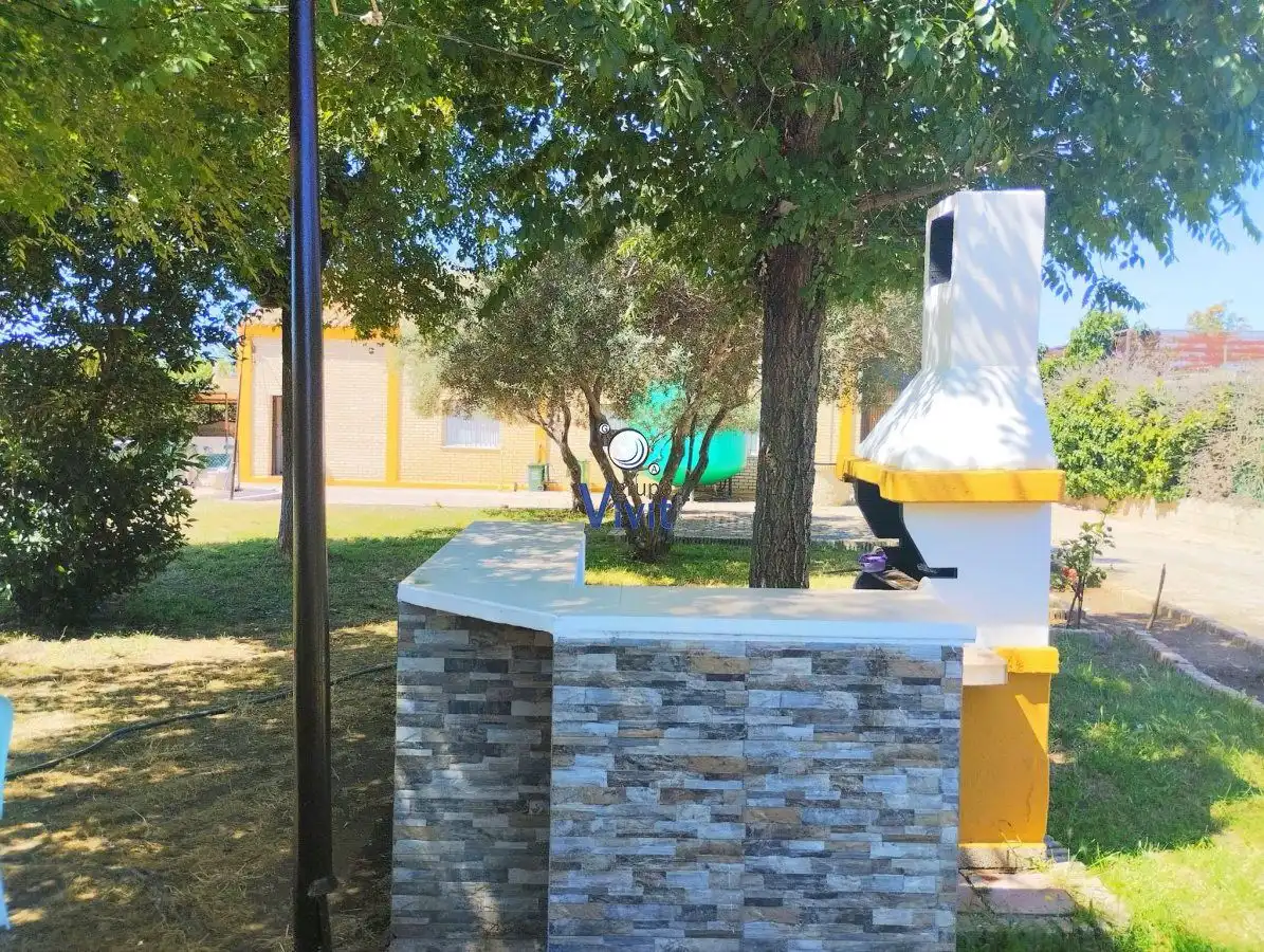 Jardín de Casa o chalet en venta en Carmona con Aire acondicionado, Jardín privado y Trastero
