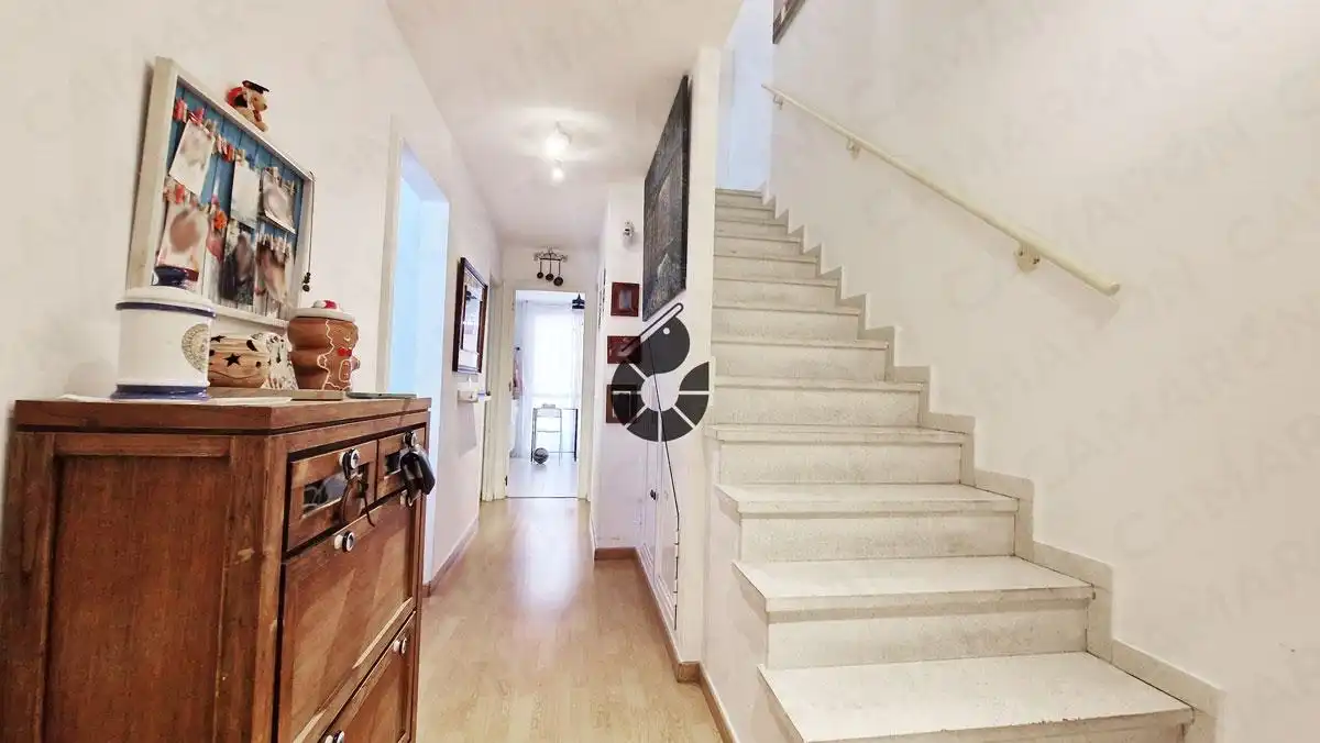 Casa adosada en venta en Palomares del Río con Aire acondicionado y Parquet