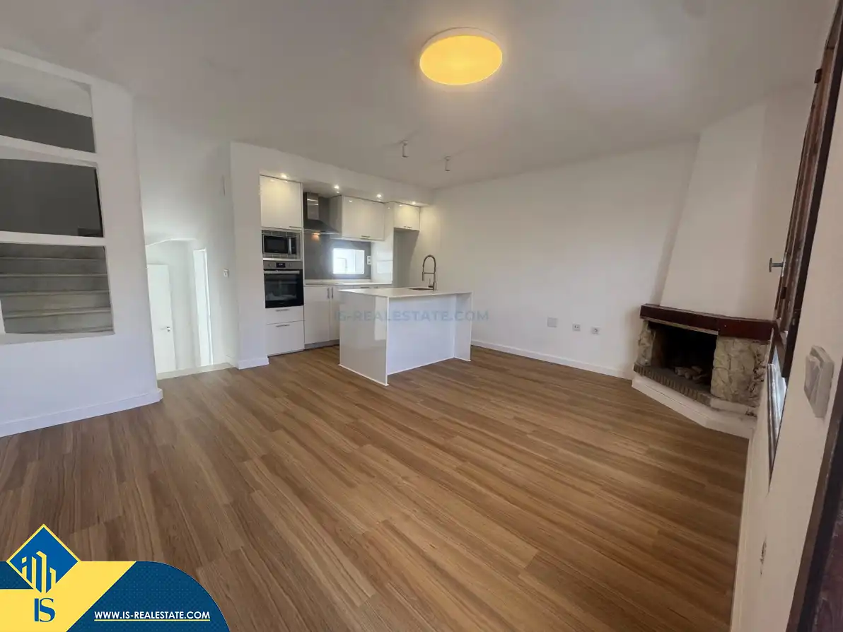 Sala d'estar de Casa adosada en venda en Torrevieja amb Calefacció, Jardí privat i Terrassa