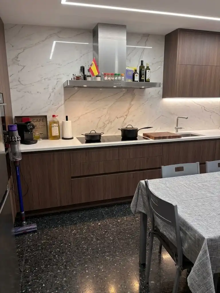 Casa aparellada amb terrassa en venda a Villanueva de la Cañada ciudad, imagen 24