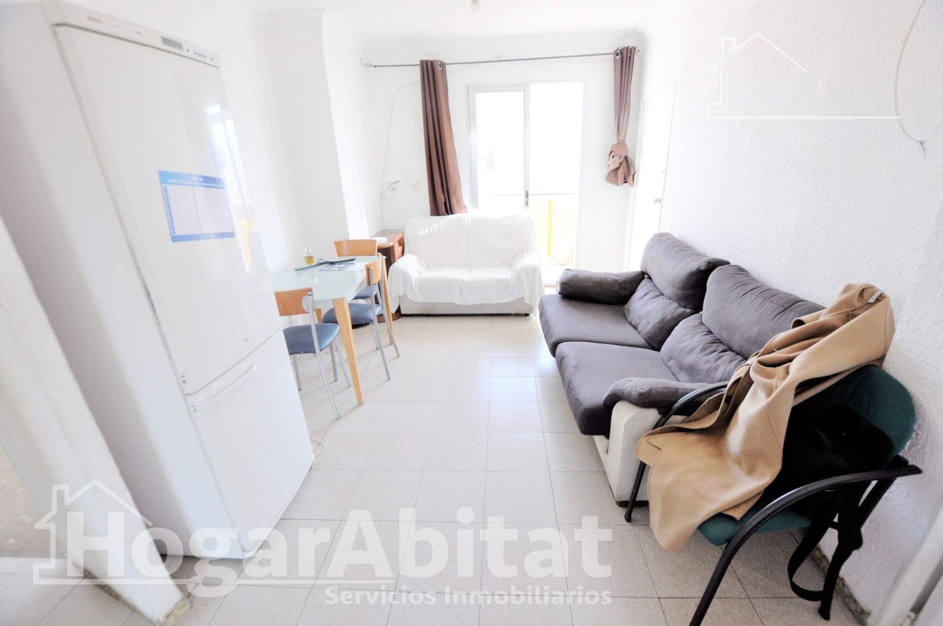 Living room of Flat for sale in  Valencia Capital  with Balcony