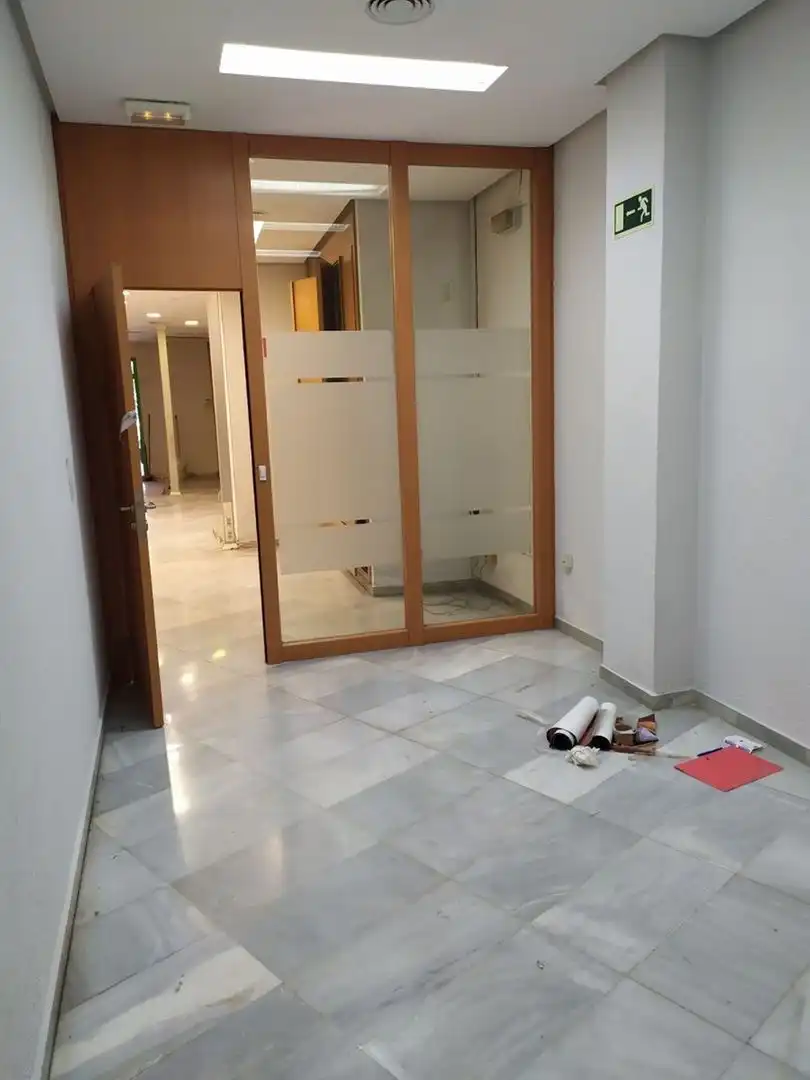 Local comercial en venda a Alameda De Andalucia, imagen 5