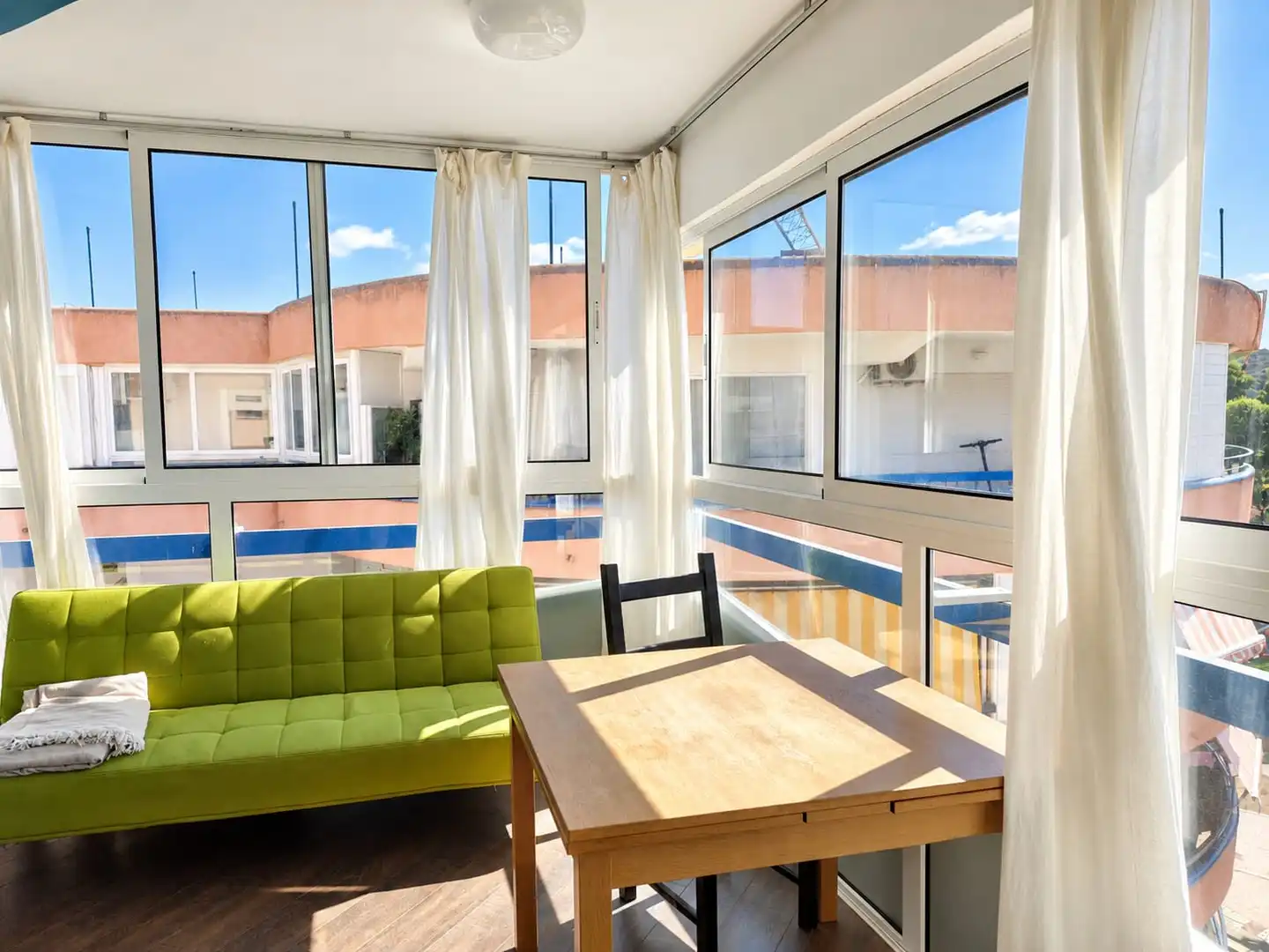 Apartment with terrace for sale in Avinguda Onze de Setembre, imagen 4