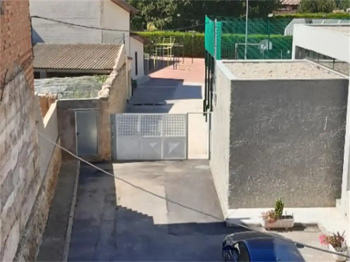 Aparcament de Casa adosada en venda en Villarquemado amb Balcó