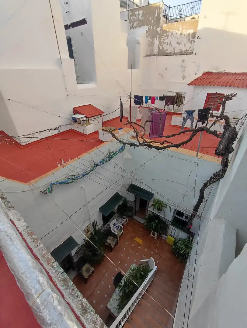 Vista exterior de Edificio en venta en Cádiz