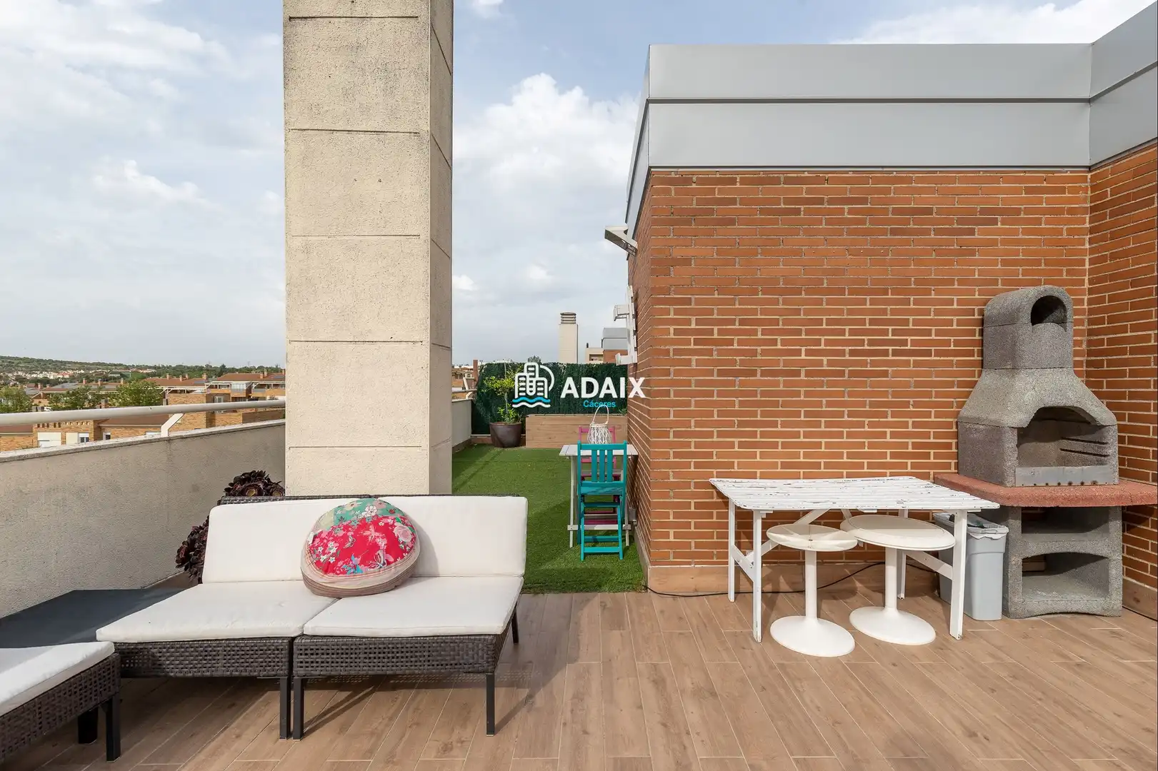 Terrasse von Dachboden zum Verkauf in Cáceres mit Klimaanlage, Heizung und Terrasse