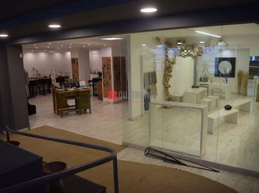 Local comercial de lloguer a Rúa de Alfredo Brañas