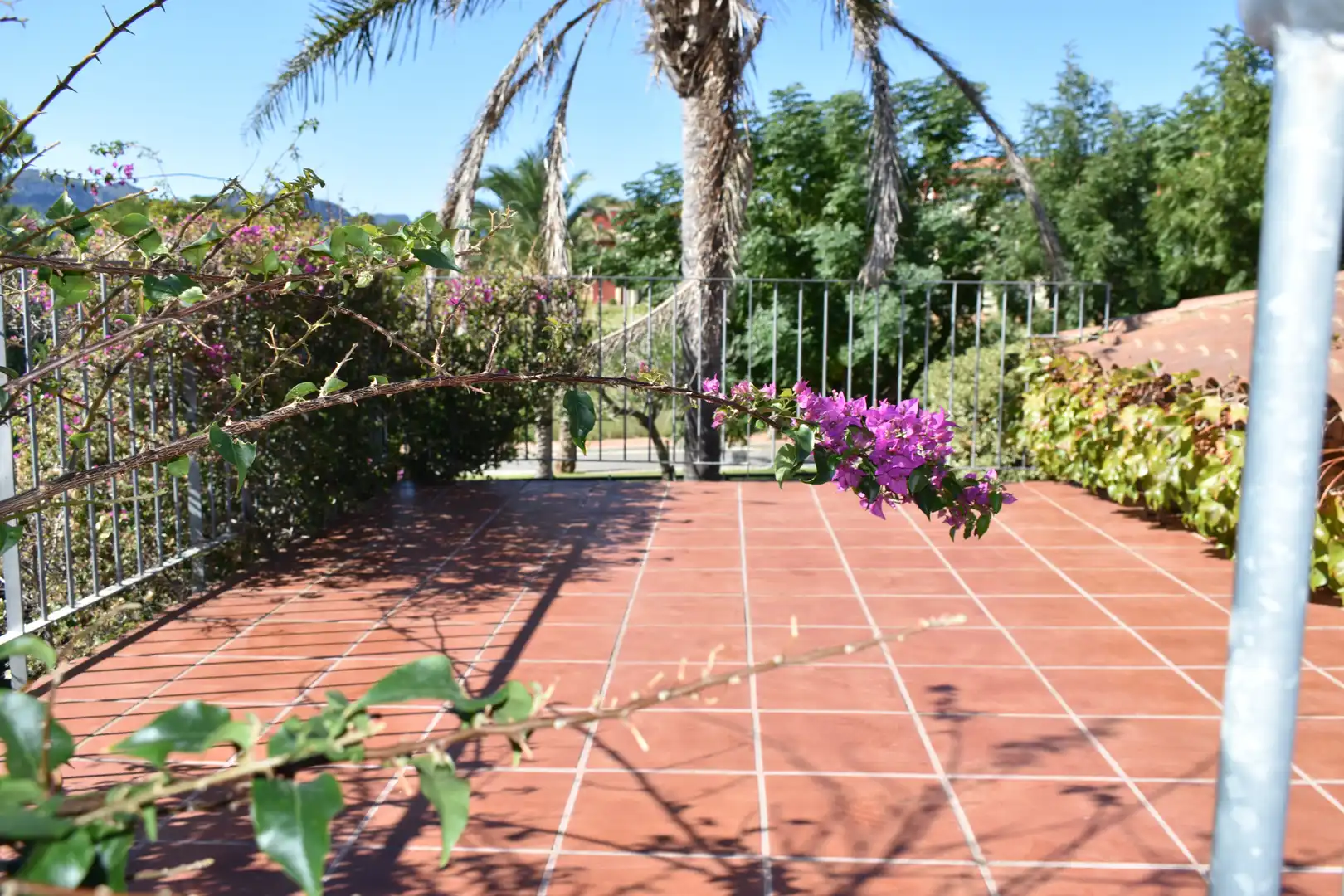 Jardí de Casa o xalet en venda en Mont-roig del Camp amb Aire condicionat, Calefacció i Jardí privat