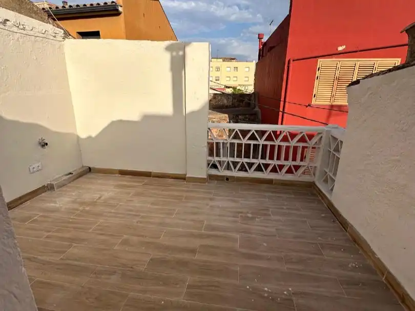 Adosado en venta en genis ponjoan 6
