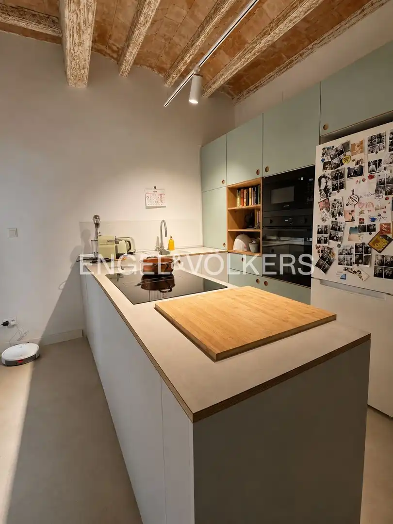 Cocina de Piso de alquiler en Barcelona con Aire acondicionado y Calefacción
