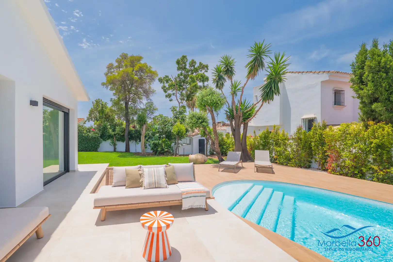 Jardín de Casa o chalet en venta en Estepona con Aire acondicionado, Calefacción y Jardín privado