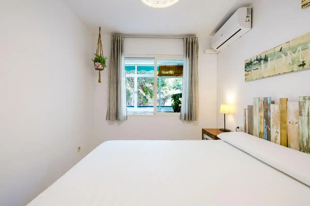 Habitación de Piso en venta en Torremolinos con Aire acondicionado, Calefacción y Jardín privado