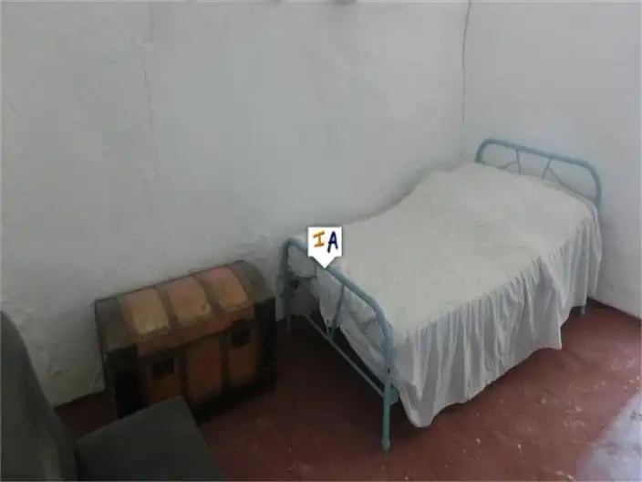 Habitación de Casa adosada en venta en Fuente-Tójar con Terraza y Trastero