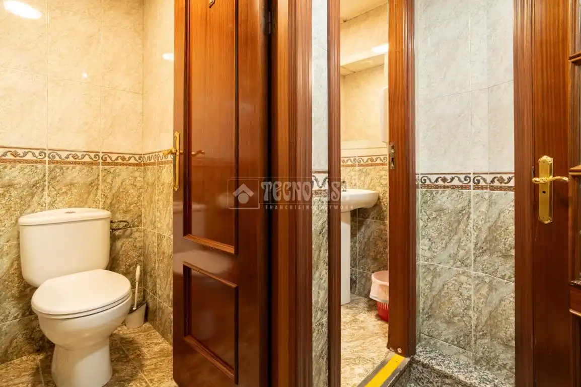 Local comercial en venda a Beiro, imagen 17