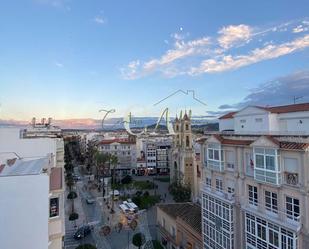 Vista exterior de Pis de lloguer en Puente Genil amb Aire condicionat, Terrassa i Moblat