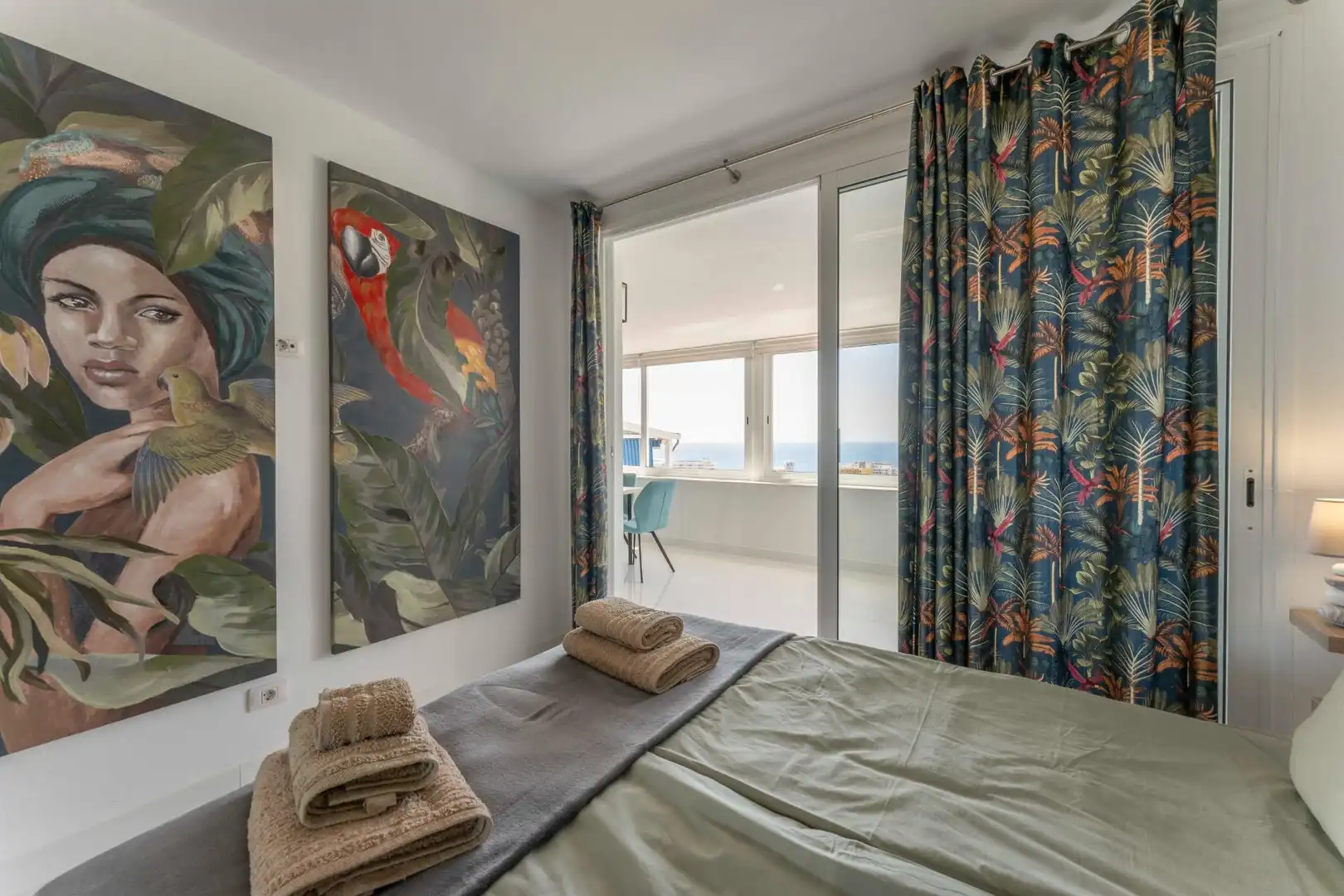 Habitación de Apartamento en venta en Adeje con Aire acondicionado, Terraza y Amueblado