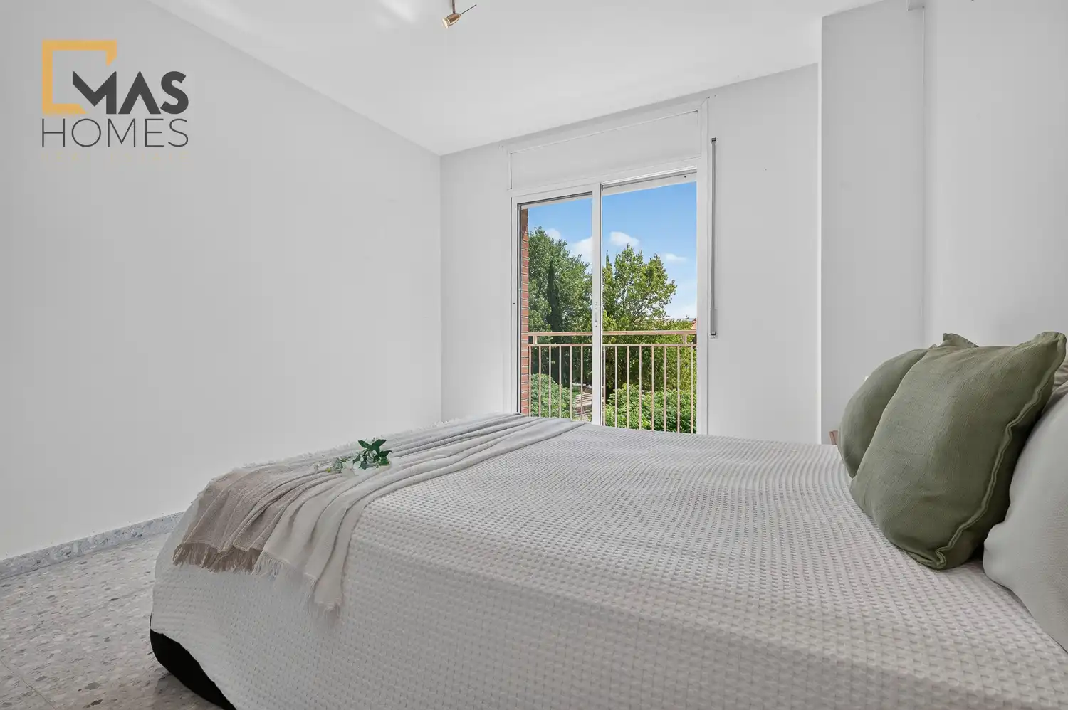 Dormitori de Casa adosada en venda en Martorell amb Aire condicionat, Calefacció i Jardí privat