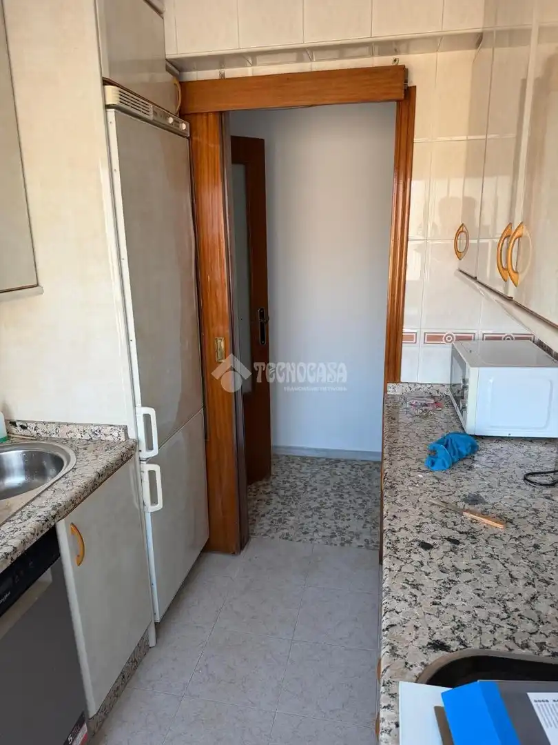 Kitchen of Flat for rent in Sevilla  with Terrace