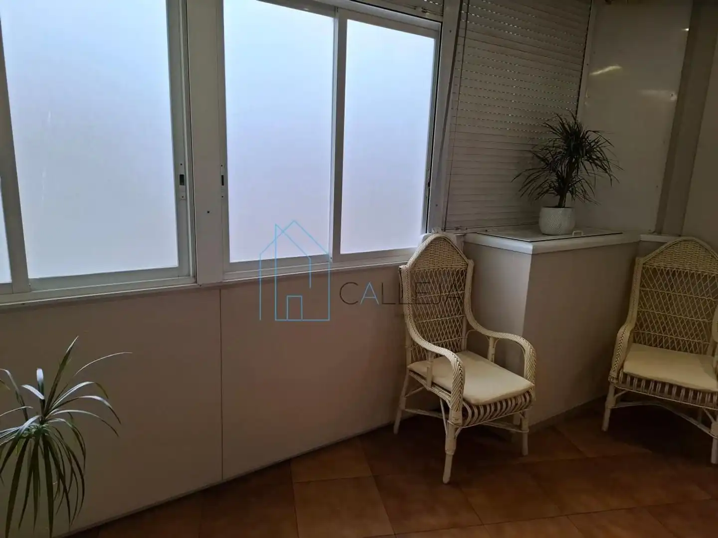 Balcony of Office for rent in A Ponte
