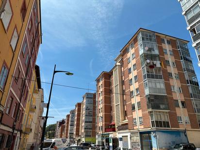 Exterior view of Flat for sale in Burgos Capital  with Heating and Terrace