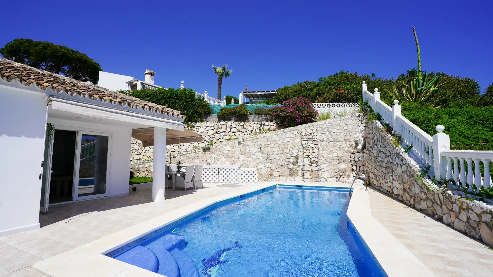 Houses for rent in El Faro de Calaburra - Chaparral