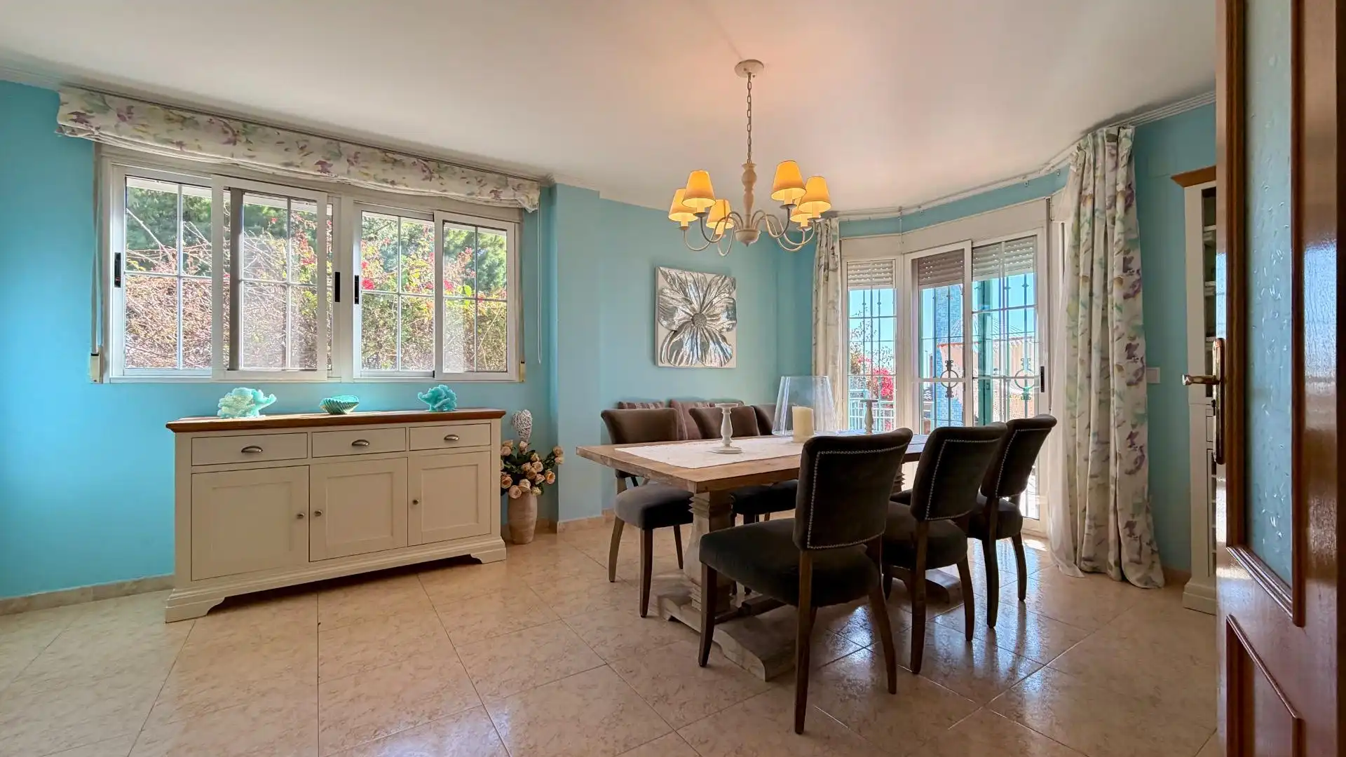 Dining room of Houses for sale in Elche / Elx  with Air Conditioner, Heating and Terrace