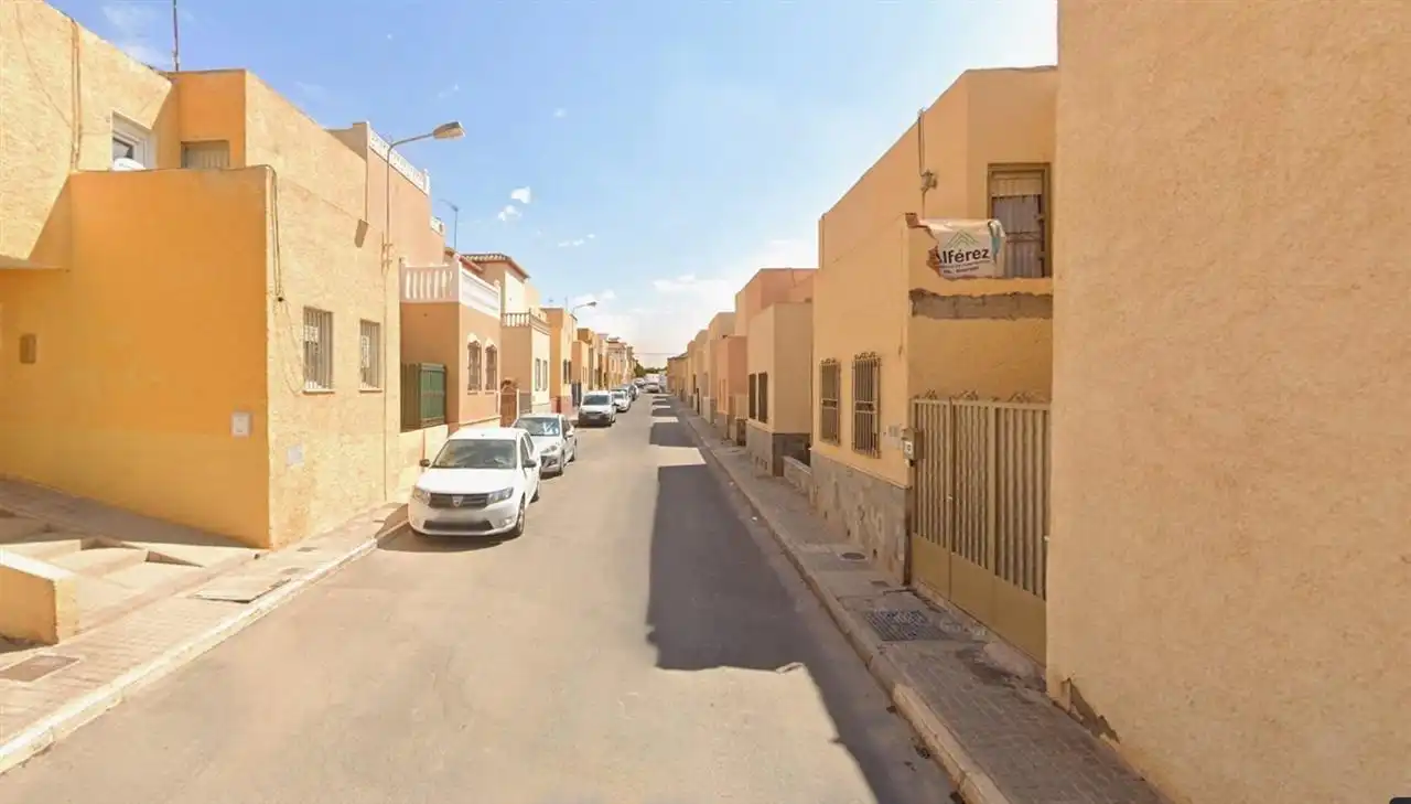 Haus zum Verkauf in Santa María del Águila
