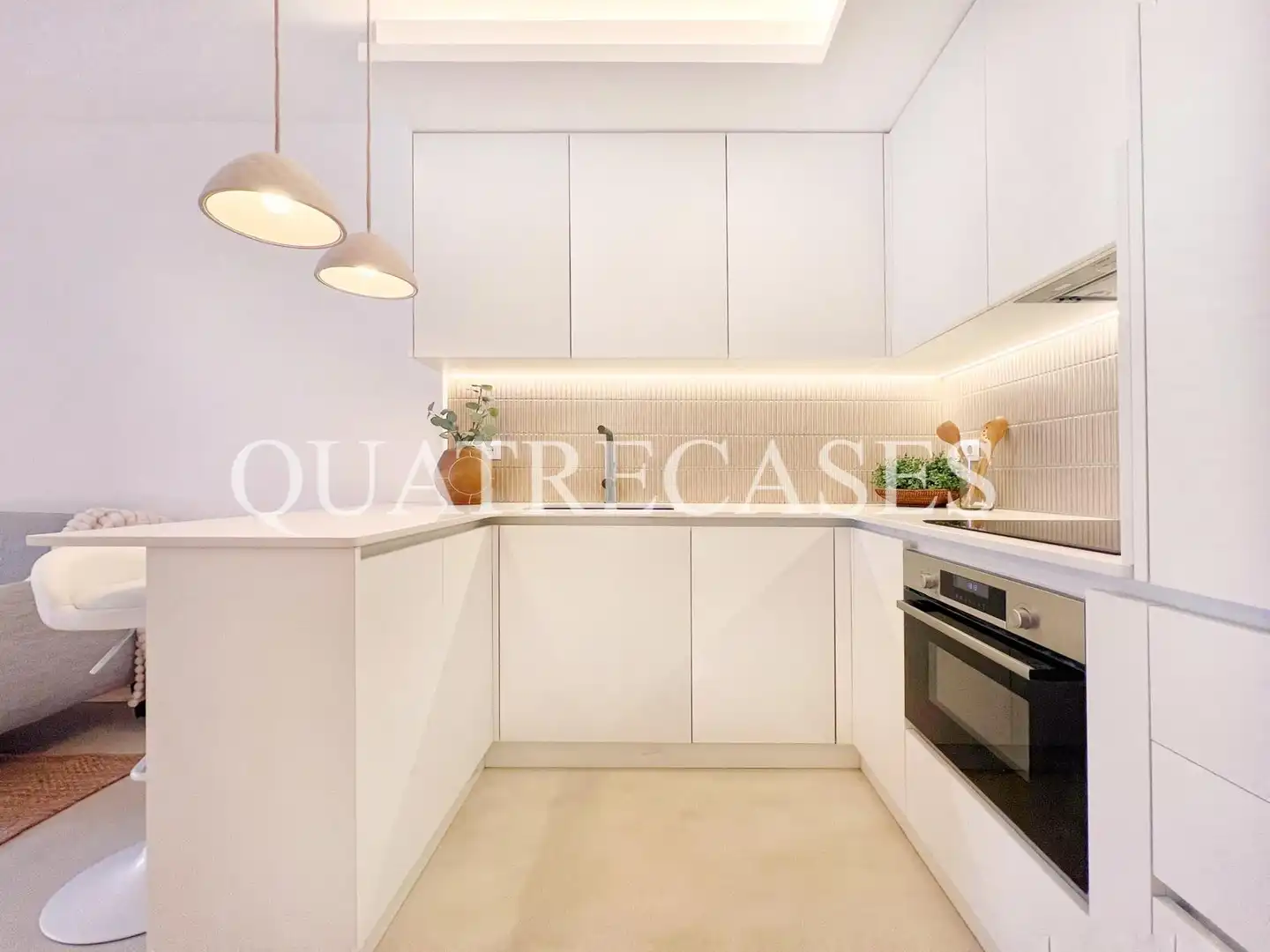 Cocina de Piso en venta en Barcelona con Aire acondicionado, Calefacción y Amueblado
