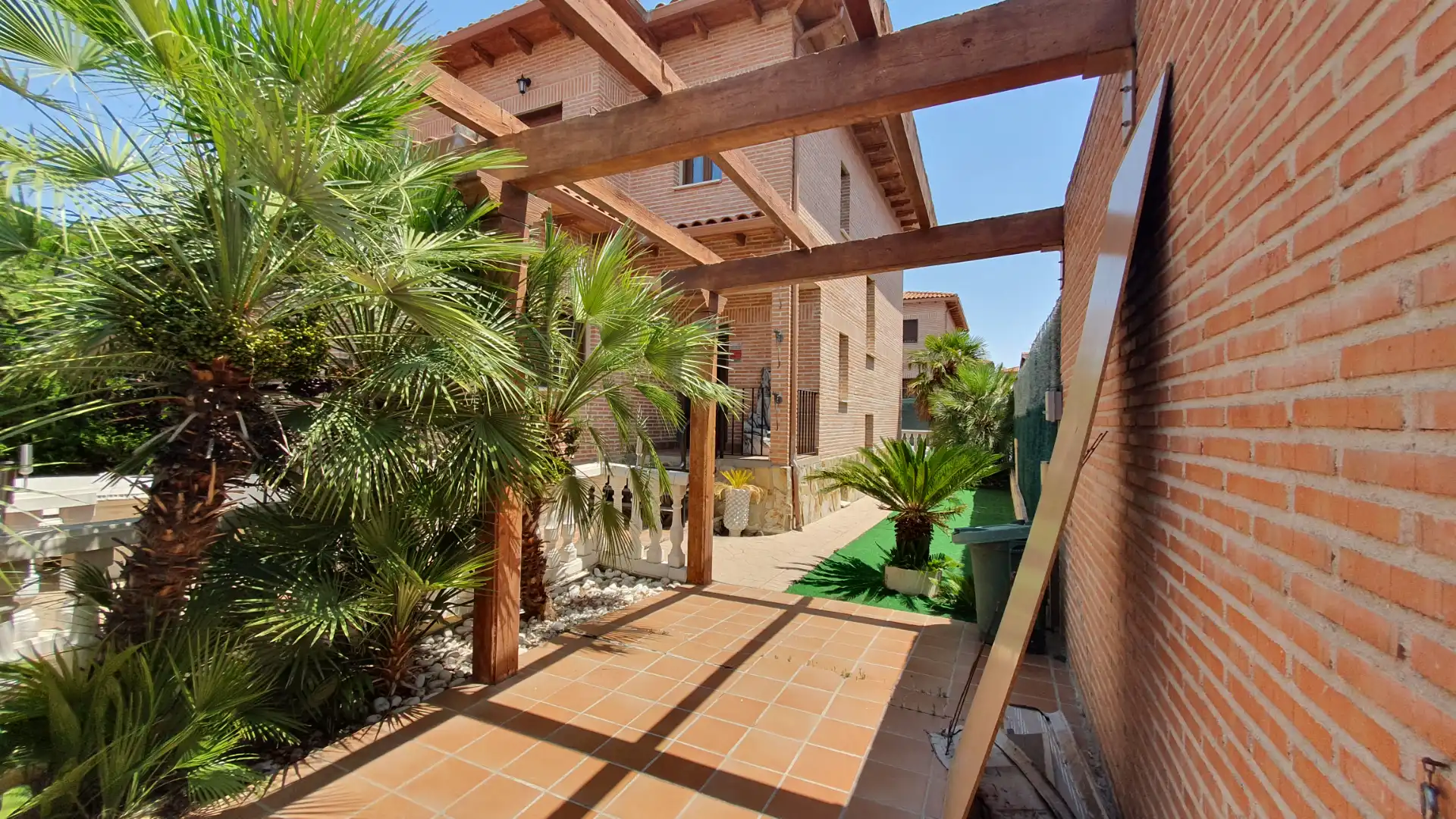 Terrassa de Casa adosada en venda en Olías del Rey amb Aire condicionat, Calefacció i Jardí privat